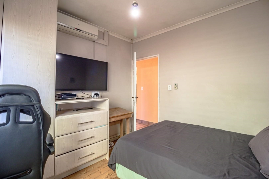 3 Bedroom Property for Sale in Loucharmante Western Cape